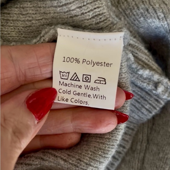 SHEIN Women's Two-Tone Sweater - Picture 7 of 9